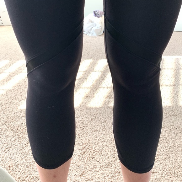 Lululemon leggings - Picture 5 of 7